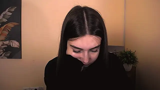 Lili magic online show from 10.18.25