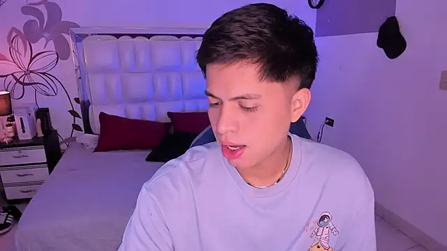 Snapshot of Niicky1_ chatting on 12.07.24 Niicky1 online show from 12.07.24