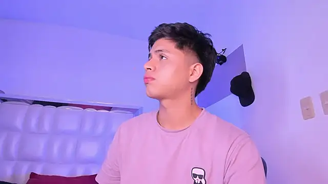 Snapshot of Niicky1_ chatting on 01.09.25 Niicky1 online show from 01.09.25