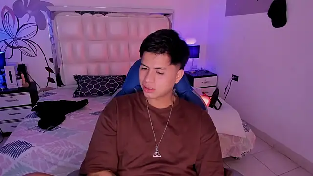 Snapshot of Niicky1_ chatting on 01.16.25 Niicky1 online show from 01.16.25