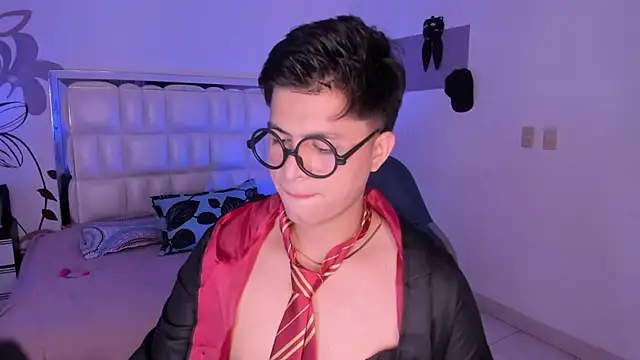 Snapshot of Niicky1_ chatting on 01.21.25 Niicky1 online show from 01.21.25