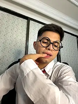 Snapshot of Niicky1_ chatting on 09.12.25 Niicky1 online show from 09.12.25