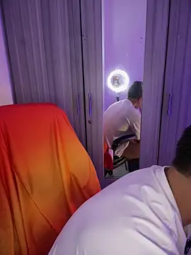 Niicky1  online show from 04.19.26