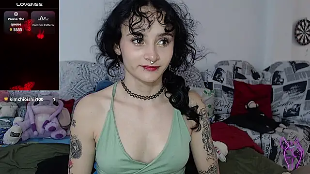 kitty22  online show from 01.29.25