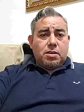 Snapshot of Manolete007x chatting on 03.19.25 Manolete007x online show from 03.19.25