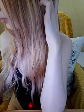 Elza kom online show from 01.08.26