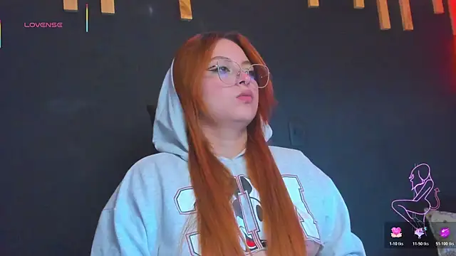 Snapshot of izyzys_baker chatting on 01.10.26 izyzys baker online show from 01.10.26