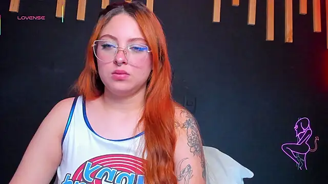 Snapshot of izyzys_baker chatting on 02.06.26 izyzys baker online show from 02.06.26