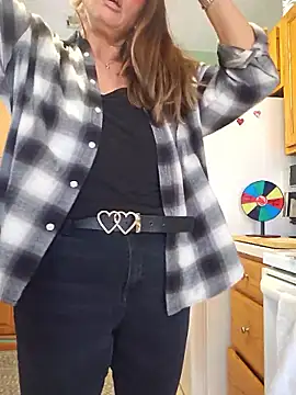 Snapshot of Erotic_and_Exotic chatting on 02.11.26 Erotic and Exotic online show from 02.11.26