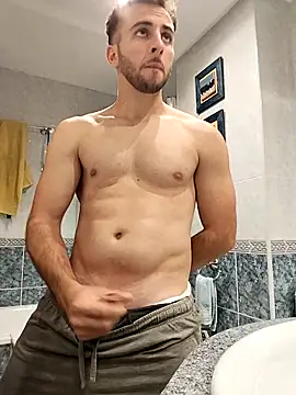 Snapshot of Fuckwithme_69 chatting on 10.31.25 Fuckwithme 69 online show from 10.31.25