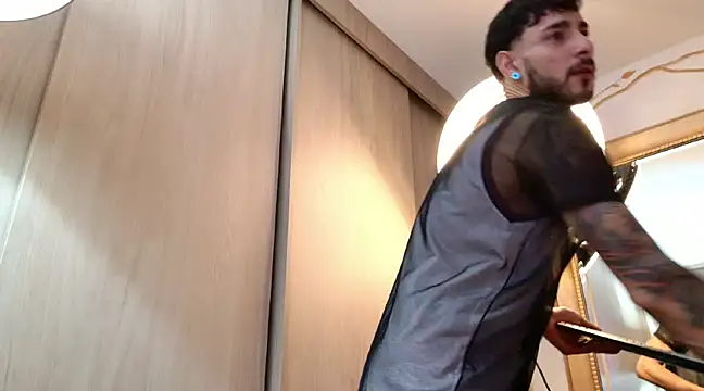 enzo herrera01 online show from 02.27.25