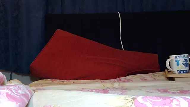 kendalkitty1 online show from 12.14.24