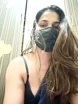 Snapshot of indianliza chatting on 12.13.24 indianliza online show from 12.13.24