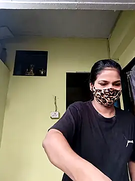 Snapshot of indianliza chatting on 12.29.24 indianliza online show from 12.29.24