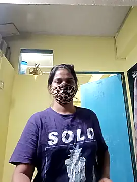 Snapshot of indianliza chatting on 02.22.25 indianliza online show from 02.22.25