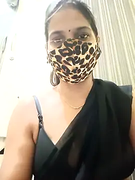 Snapshot of indianliza chatting on 02.23.25 indianliza online show from 02.23.25