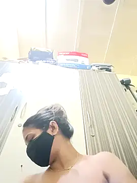 Snapshot of indianliza chatting on 09.27.25 indianliza online show from 09.27.25