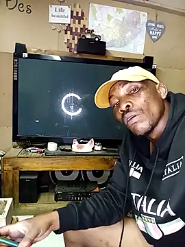 Snapshot of Ngamla123 chatting on 11.21.25 Ngamla123 online show from 11.21.25