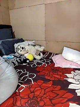 Snapshot of Ngamla123 chatting on 12.15.25 Ngamla123 online show from 12.15.25