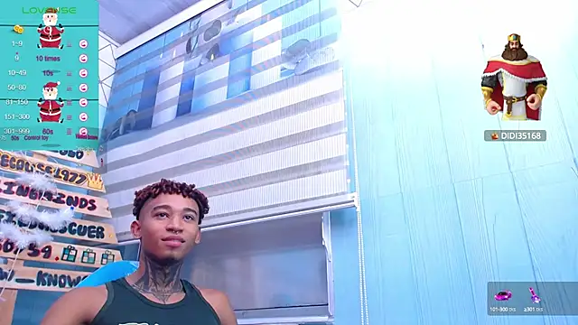 sexy blacks  online show from 01.08.25