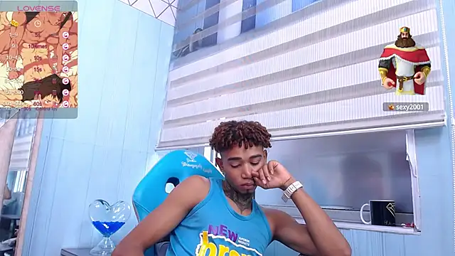 sexy blacks  online show from 02.10.25