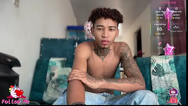 sexy blacks  online show from 11.01.25