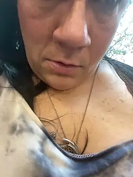 Snapshot of sexyasscougar chatting on 12.17.24 sexyasscougar online show from 12.17.24