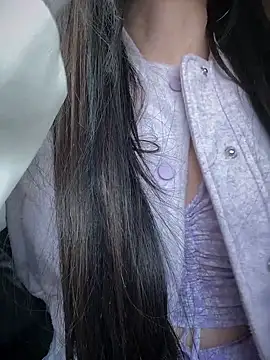 Snapshot of ShannonShanny chatting on 03.13.25 ShannonShanny online show from 03.13.25