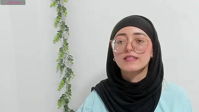 Snapshot of aysel_elid chatting on 02.10.25 aysel elid online show from 02.10.25