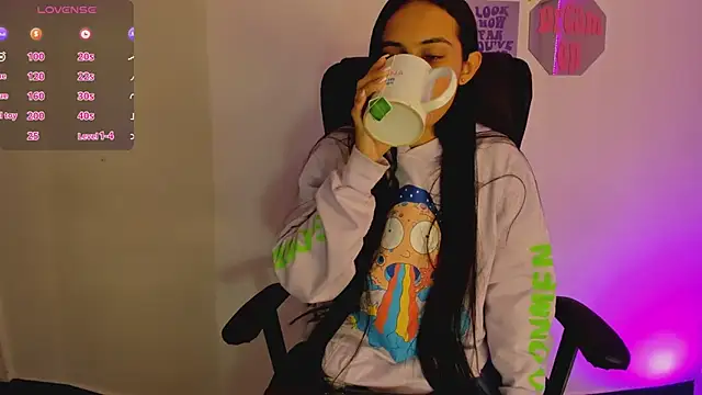 ChloeHarper  online show from 12.27.24