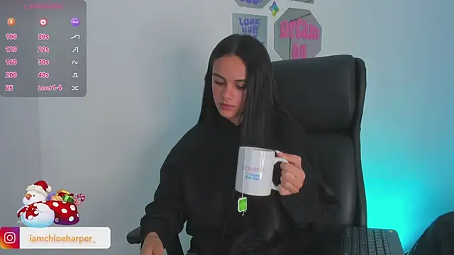 ChloeHarper  online show from 12.29.24