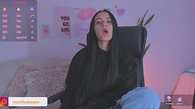 ChloeHarper  online show from 01.06.25