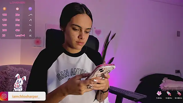 ChloeHarper  online show from 02.15.25