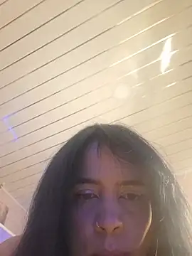 Snapshot of Pandorakarl chatting on 11.16.25 Pandorakarl online show from 11.16.25