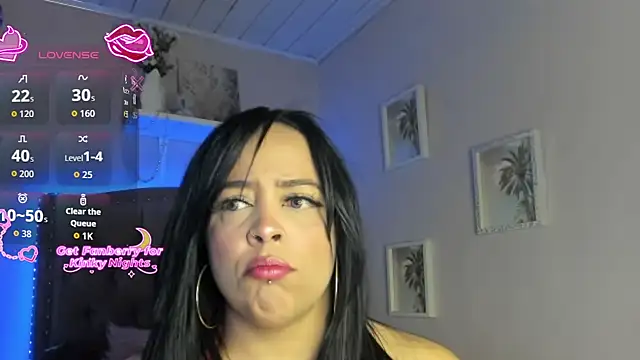 Snapshot of Pandorakarl chatting on 12.03.25 Pandorakarl online show from 12.03.25