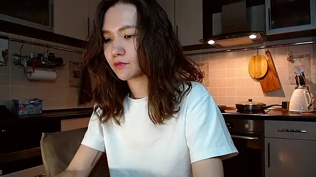 Kelly Yon online show from 03.14.25