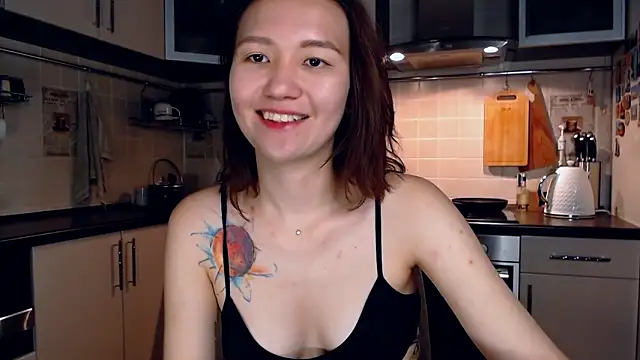 Kelly Yon online show from 09.15.25