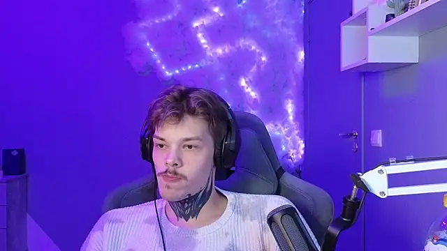 DENIS HERE online show from 01.28.25