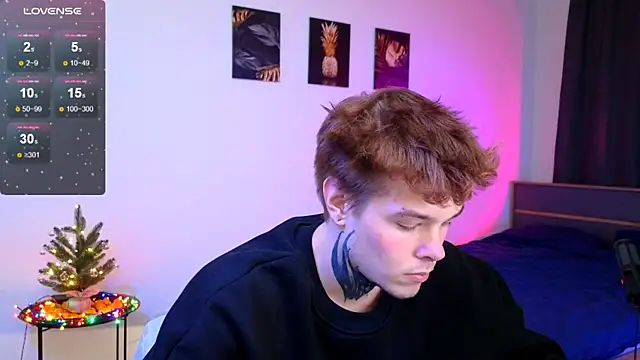 DENIS HERE online show from 12.21.25