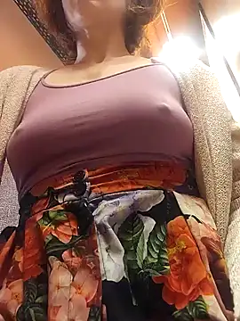 Exhibitionsplit online show from 01.31.25