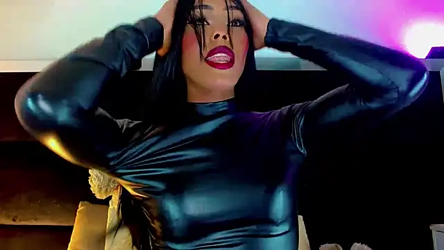 Snapshot of CoralineSweett chatting on 09.30.25 CoralineSweett online show from 09.30.25