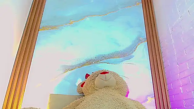 Snapshot of CoralineSweett chatting on 11.13.25 CoralineSweett online show from 11.13.25