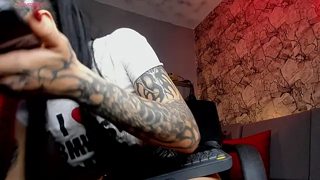 irregular fetish  online show from 12.04.24