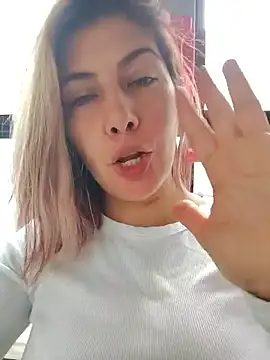 scarlett moore online show from 09.17.25