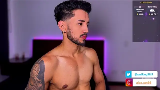 AxelKing1326 online show from 10.11.25