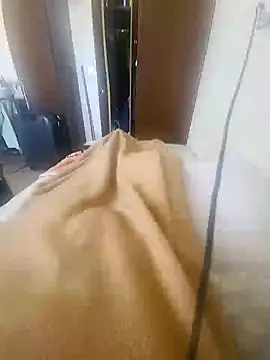 Snapshot of DesiRocco7 chatting on 02.28.25 DesiRocco7 online show from 02.28.25