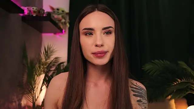 Snapshot of BabyYoda- chatting on 03.03.25 BabyYoda- online show from 03.03.25