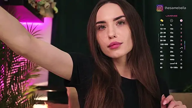 Snapshot of BabyYoda- chatting on 10.14.25 BabyYoda- online show from 10.14.25