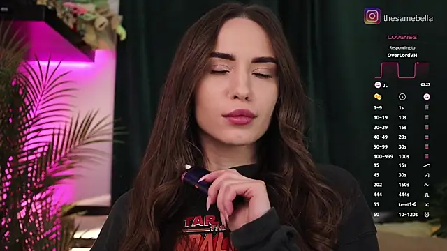 Snapshot of BabyYoda- chatting on 10.27.25 BabyYoda- online show from 10.27.25