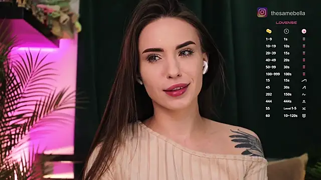 Snapshot of BabyYoda- chatting on 11.14.25 BabyYoda- online show from 11.14.25